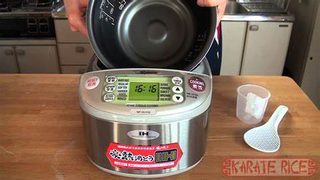 Illustration for article titled One Of The Best Rice Cooker - Zojirushi NP-HBC10 Review